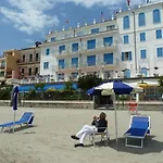 La Balnearia Готель