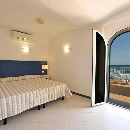 La Balnearia Hotel